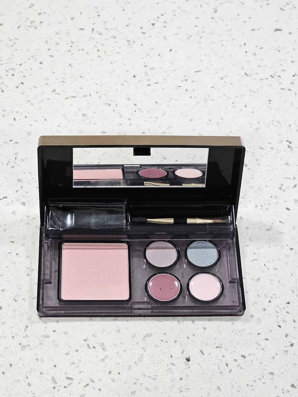Elizabeth Arden Gold Compact Case - Eyeshadow Never Used
